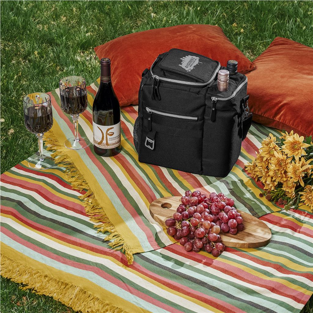Serendipio Quivera Wine & 16-Can Cooler - Image 2